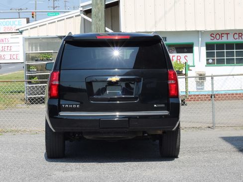 Used 2017 Chevrolet Tahoe Premier AWD/4WD image 7