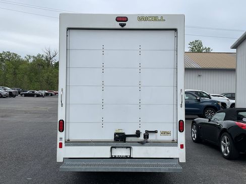 Used 2021 Chevrolet Express 3500 w/ Power Convenience Package RWD image 8