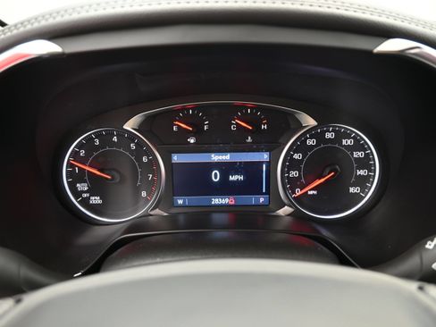Used 2025 Chevrolet Blazer LT AWD/4WD image 18