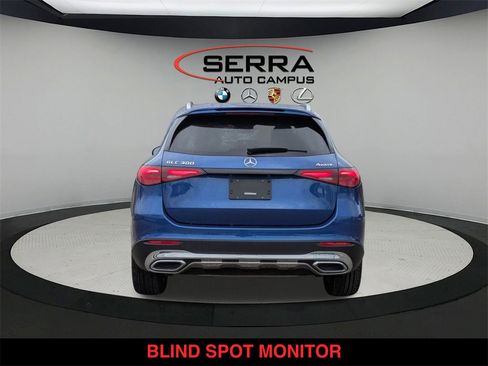 Used 2025 Mercedes-Benz GLC 300 GLC 300 image 13