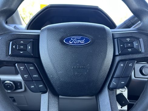 Used 2017 Ford F150 XLT AWD/4WD image 13