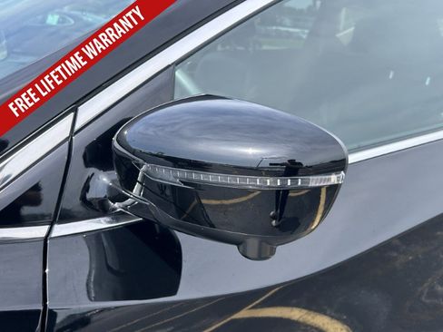 Used 2023 Nissan Murano Platinum w/ Cargo Package AWD/4WD image 16
