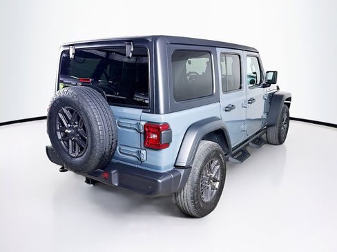 Used 2025 Jeep Wrangler Unlimited Sport AWD/4WD image 30
