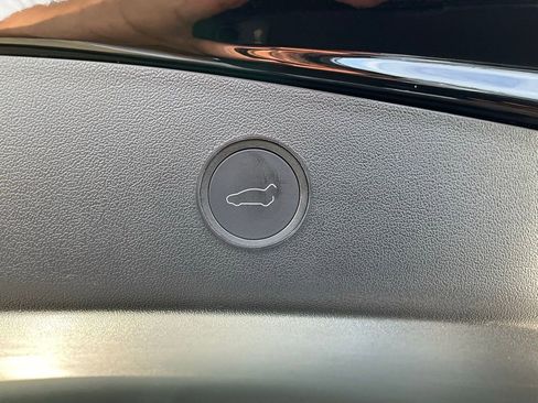 Used 2023 Tesla Model 3 Standard Range RWD image 10