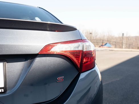 Used 2016 Toyota Corolla S FWD image 47