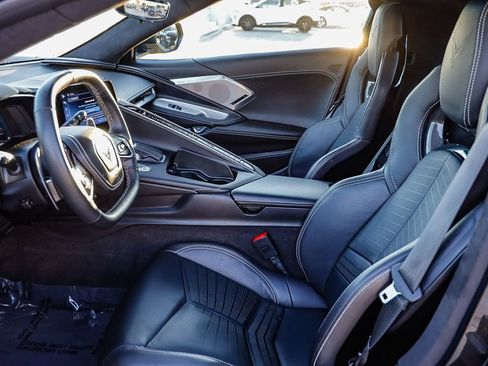 Used 2024 Chevrolet Corvette Stingray Premium Cpe w/ Z51 Performance Package RWD image 20