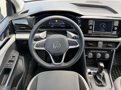 Certified 2023 Volkswagen Taos S FWD image 15
