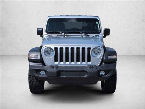 Used 2023 Jeep Wrangler Sport AWD/4WD image 2