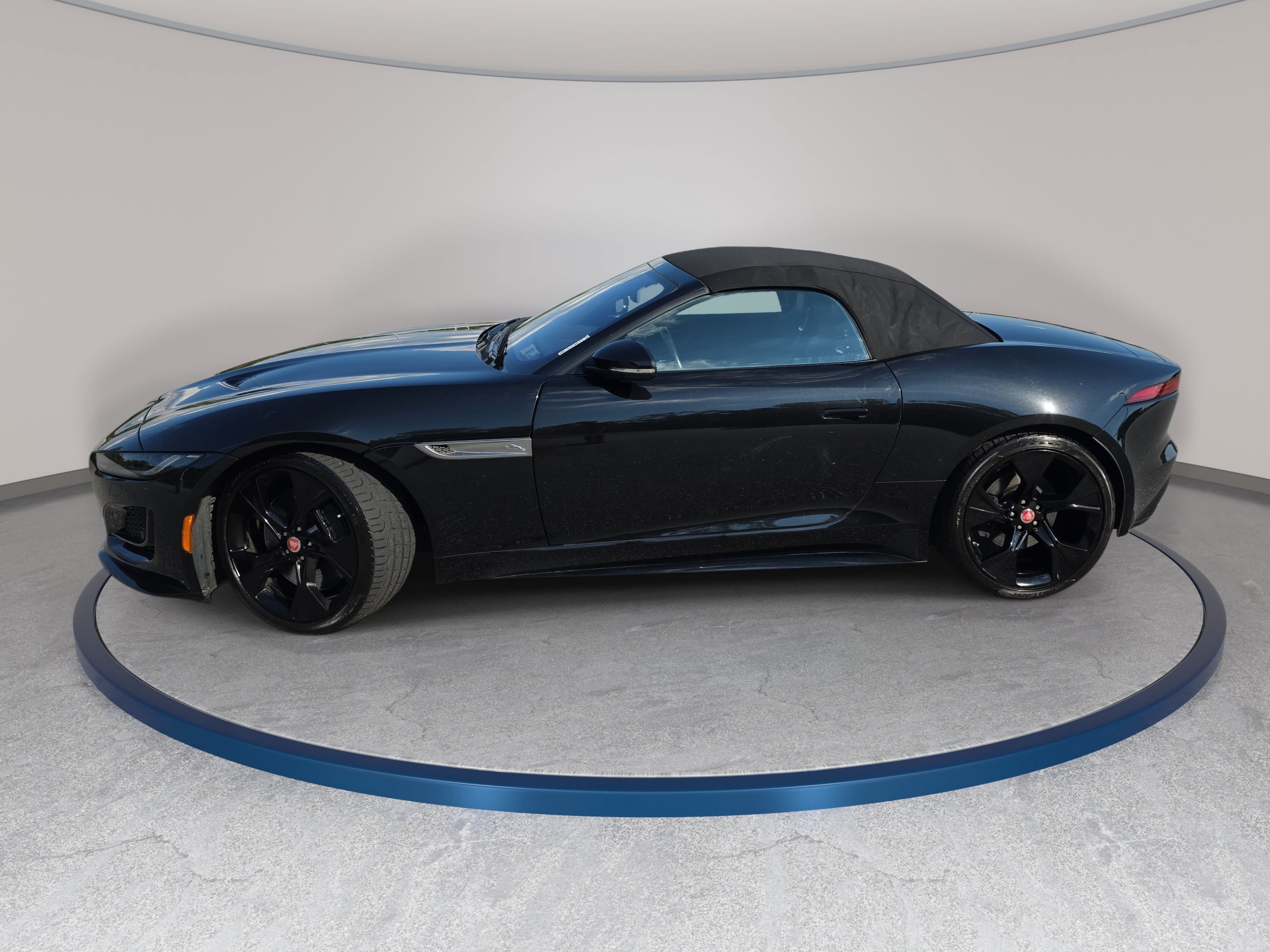 Used 2021 Jaguar F-TYPE R-Dynamic AWD/4WD image 8