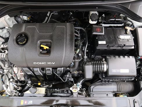 Used 2018 Hyundai Elantra SEL FWD image 23