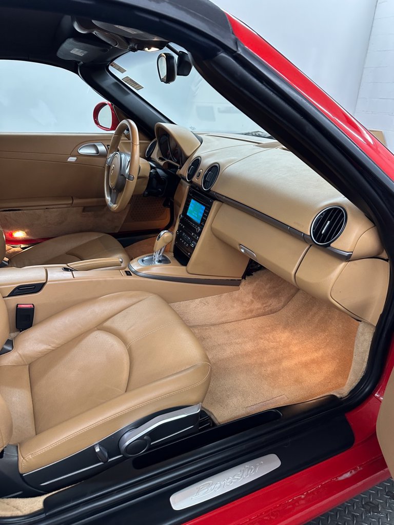 Used 2010 Porsche Boxster RWD image 22