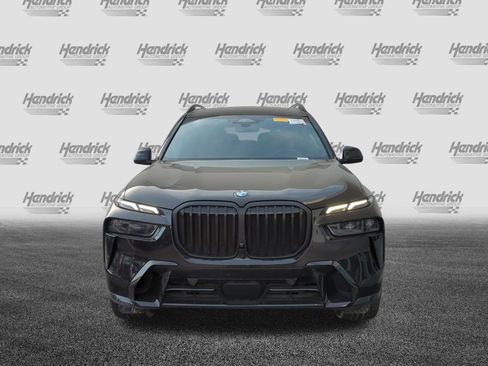 Certified 2024 BMW X7 xDrive40i w/ M Sport Package image 3