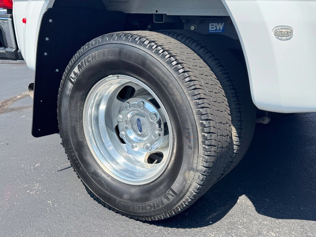 Certified 2024 Ford F350 Lariat w/ FX4 Off-Road Package AWD/4WD image 24