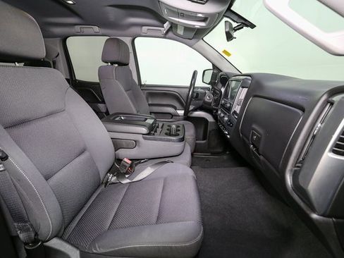 Used 2019 Chevrolet Silverado 1500 LT w/ All Star Edition image 16