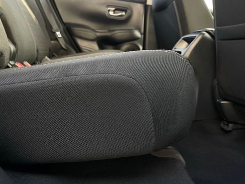 Certified 2023 Honda HR-V LX image 34