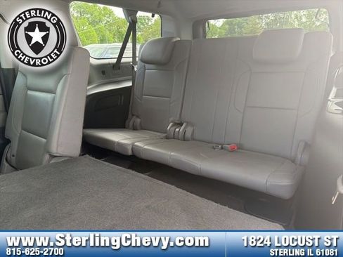 Used 2019 Chevrolet Suburban LT AWD/4WD image 24