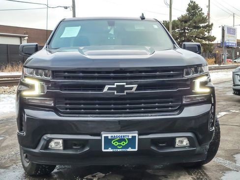 Certified 2022 Chevrolet Silverado 1500 RST image 4
