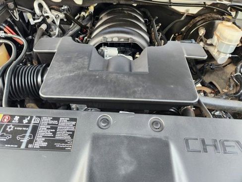 Used 2019 Chevrolet Tahoe LS image 32