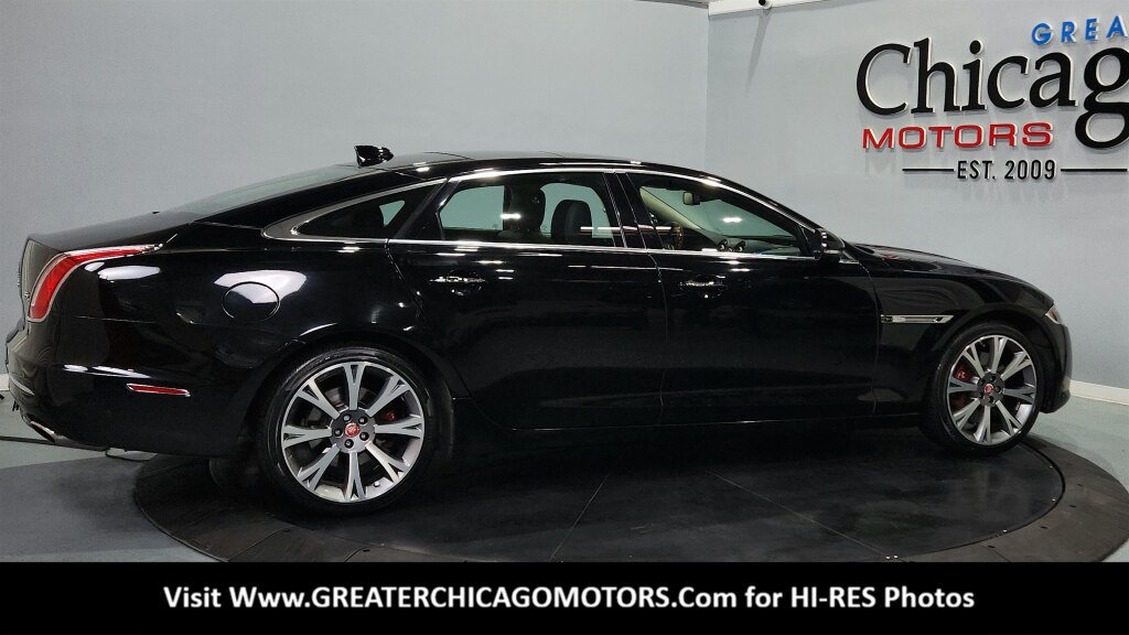 Used 2017 Jaguar XJ L Portfolio AWD/4WD image 12