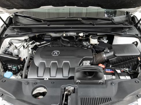 Used 2017 Acura RDX AWD w/ Technology Package image 3