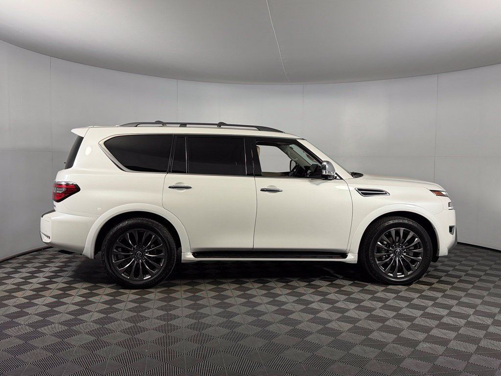 Used 2024 Nissan Armada Platinum w/ Captain's Chairs Package AWD/4WD image 5