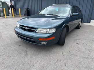 Used 1997 Nissan Maxima GLE FWD video 1