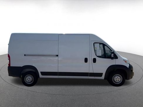 Used 2026 RAM ProMaster 2500 w/ Convenience Group FWD image 16