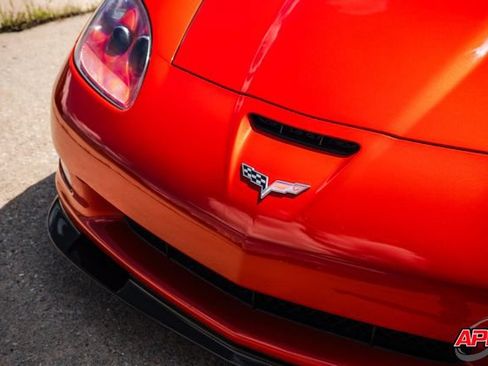 Used 2011 Chevrolet Corvette Z06 w/ Z06 Carbon Fiber Package RWD image 27