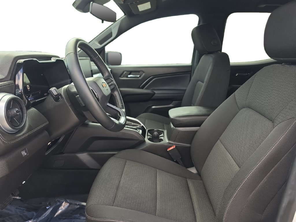 Used 2024 Chevrolet Colorado LT w/ LT Convenience Package RWD image 9