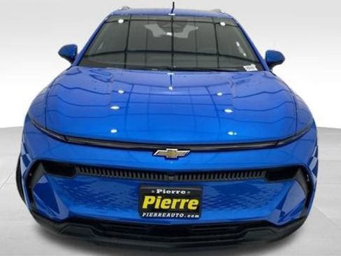 New 2026 Chevrolet Equinox EV LT image 7