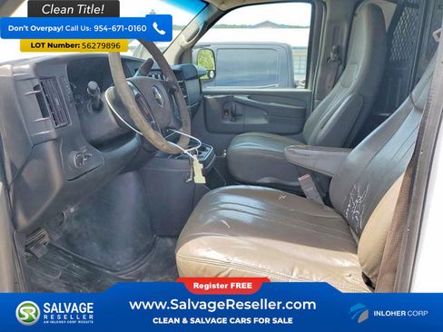 Used 2015 Chevrolet Express 2500 RWD image 9