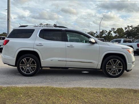 Used 2018 GMC Acadia Denali w/ Technology Package image 7