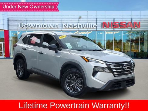 Certified 2025 Nissan Rogue S AWD/4WD image 1