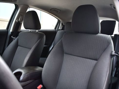 Used 2018 Honda HR-V LX image 30