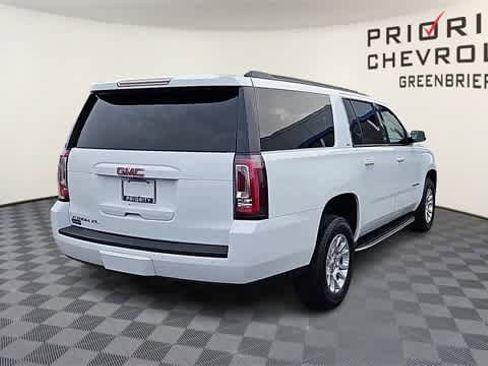 Certified 2020 GMC Yukon XL SLT image 8