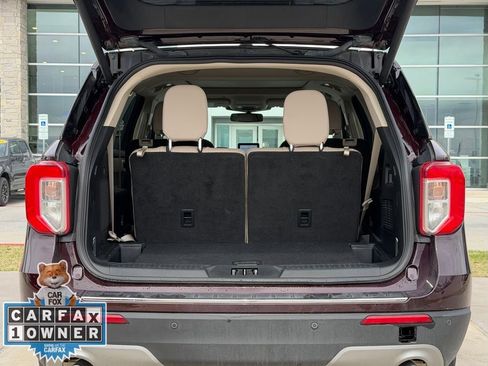 Used 2023 Ford Explorer Limited w/ Limited Technology Package image 28