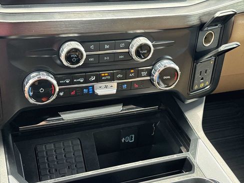 Used 2023 Ford F250 Lariat w/ Chrome Package AWD/4WD image 18