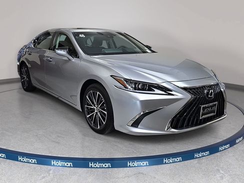 Certified 2025 Lexus ES 300h w/ Premium Package FWD image 3