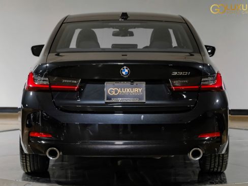 Used 2025 BMW 330i Sedan RWD image 11