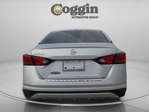 Used 2020 Nissan Altima 2.5 S image 5