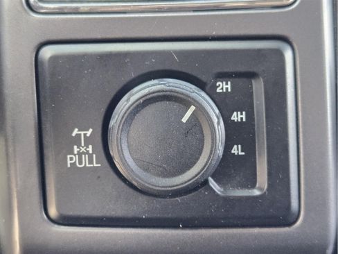 Used 2019 Ford F150 XLT w/ Equipment Group 302A Luxury AWD/4WD image 20