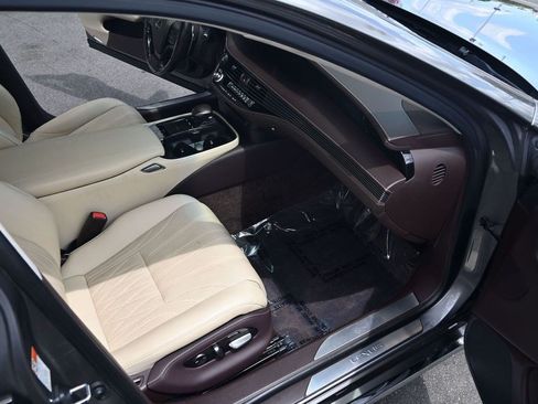 Used 2018 Lexus LS 500 AWD w/ Luxury Package image 27