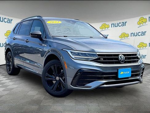 Used 2023 Volkswagen Tiguan SE R-Line AWD/4WD image 1