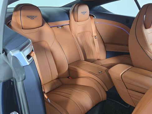 Used 2022 Bentley Continental GT image 24
