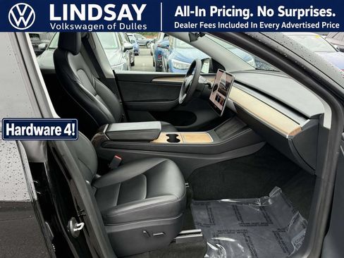 Used 2023 Tesla Model Y Long Range AWD/4WD image 13