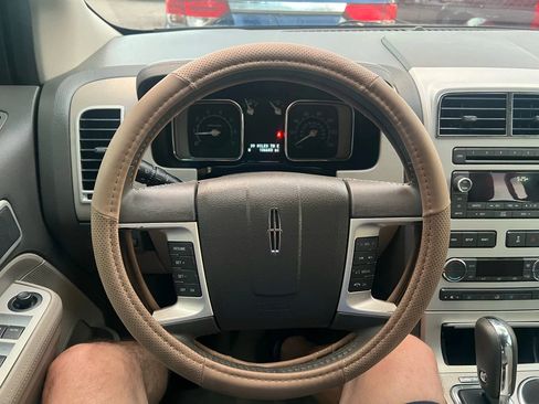 Used 2008 Lincoln MKX 2WD image 7