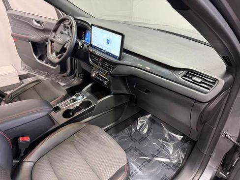 Used 2023 Ford Escape ST-Line w/ Tech Pack #1 image 25