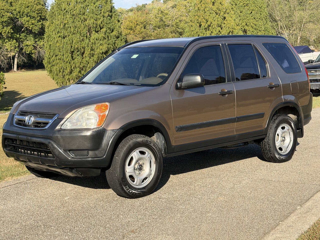 Used 2003 Honda CR-V LX image 2