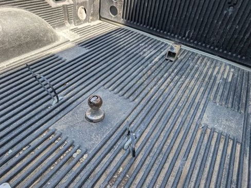 Used 2024 RAM 2500 Laramie w/ Towing Technology Group AWD/4WD image 5