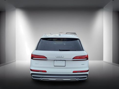 Used 2021 Audi Q7 3.0T Premium Plus w/ Premium Plus Package image 6